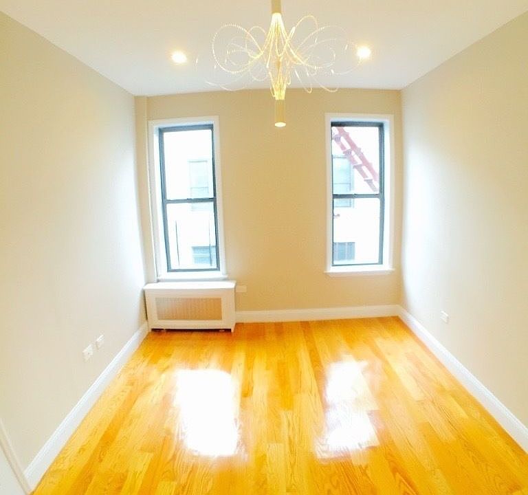 2nd image of 1245 Eastern Pkwy #B
