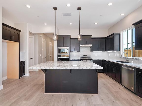 7th image of this home