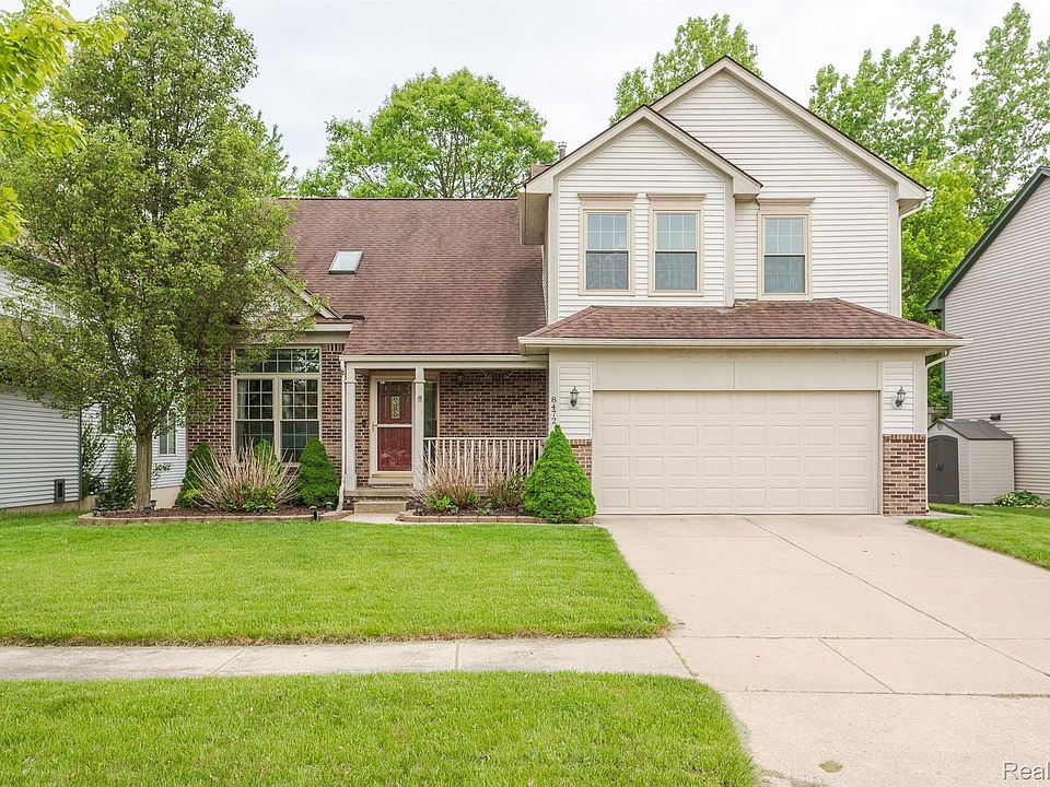 1st image of 8472 Farm Ln