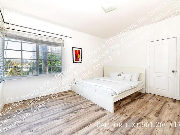3rd image of 820 Euclid Ave