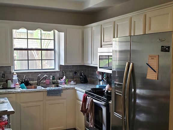 2nd image of 805 S 41st St