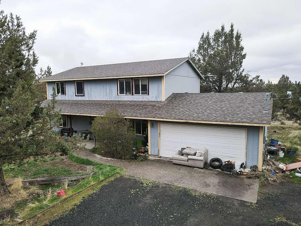 1st image of 3100 SE Klamath Rd