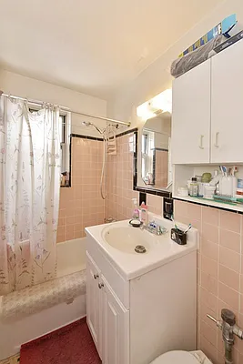 Sold by Argo Residential | media 13