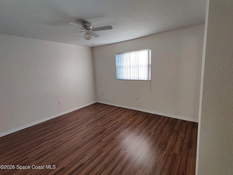 2330 Jason St — Photo 22