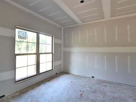 2nd image of 205 Ivie Ln #21