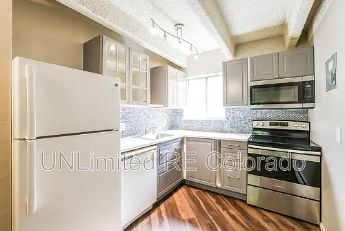 2401 S Gaylord St Photo 1