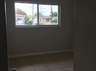 3232 SW 89th Ct, Miami, FL 33165