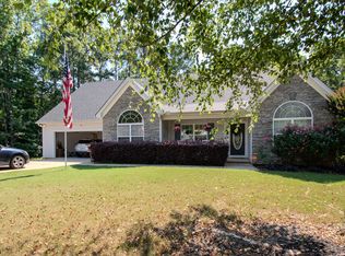 601 Onieda Dr, Locust Grove, GA 30248