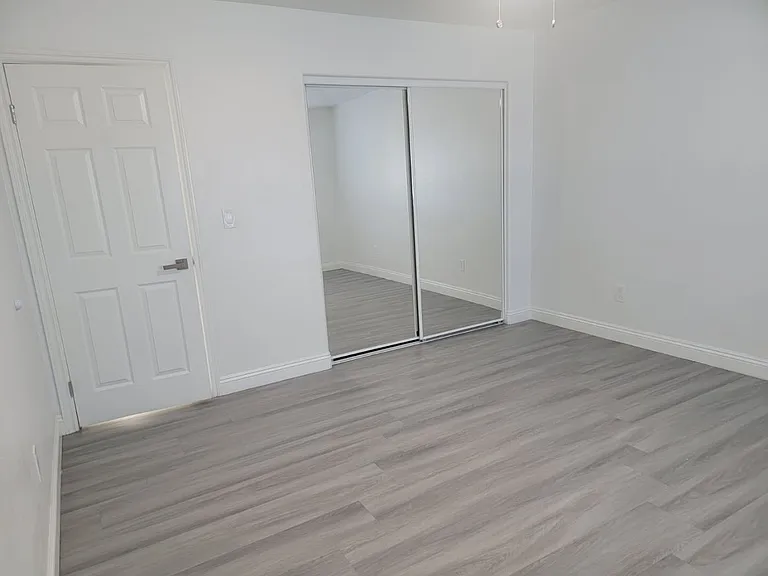 572 N Teakwood Ave #U1 — Photo 18