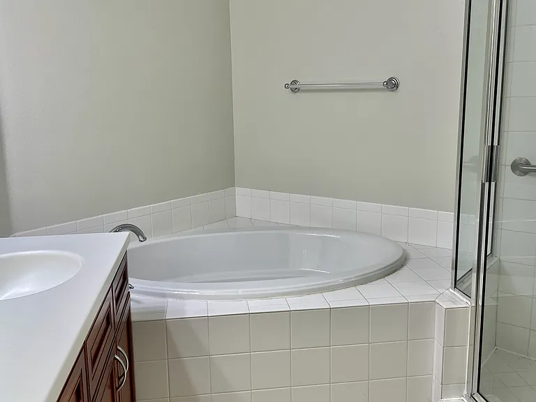 820 Lantern Way #101 — Photo 12
