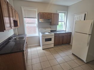 17 Earl St #1A, Newark, NJ 07114