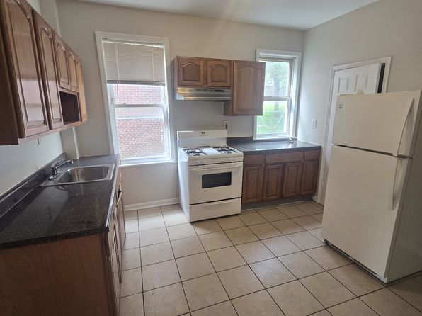 17 Earl St #1A