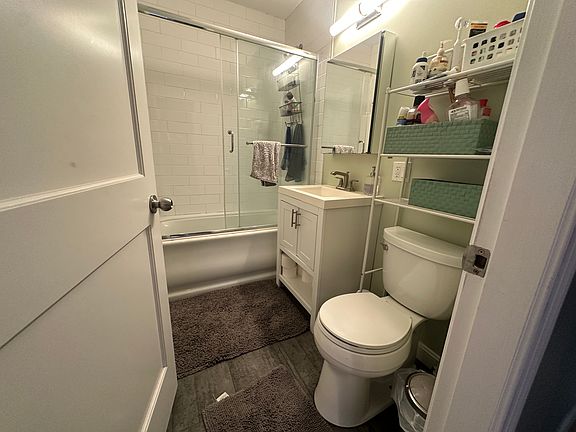 5th image of 31-33 Thornton St #1