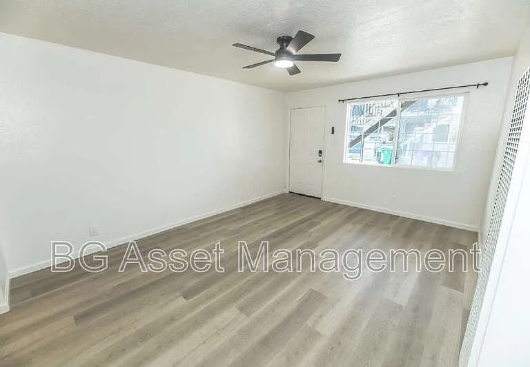 2030 Stanton Ave #1 — Photo 3