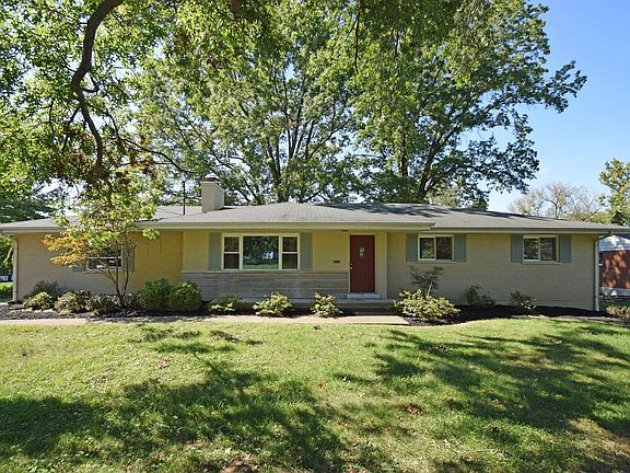 2nd image of 8555 Oakside Ct