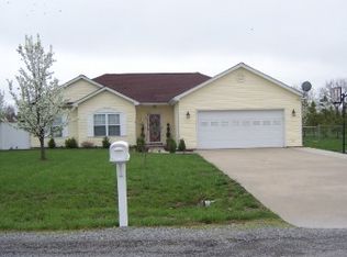 16645 Heatherbrook Ln, Marion, IL 62959