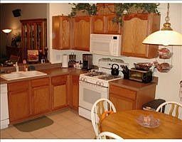 2nd image of 19247 Weymouth Dr