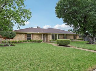 7414 Lynworth Dr, Dallas, TX 75248