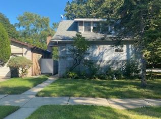 11757 S Longwood Dr, Chicago, IL 60643