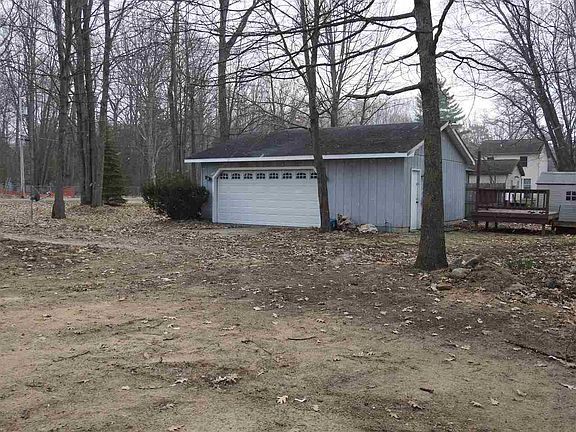 3rd image of 209 Leisure Dr