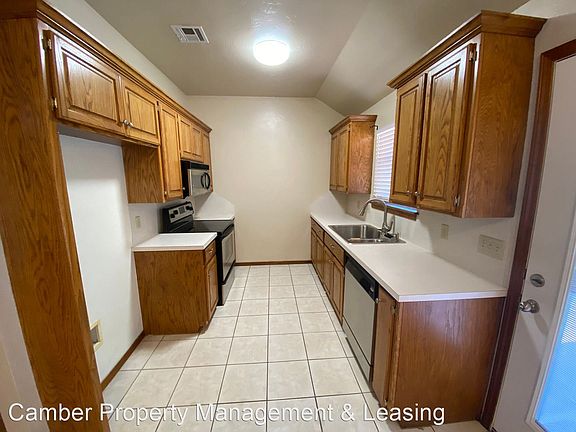 5th image of 4005 Kensington Dr