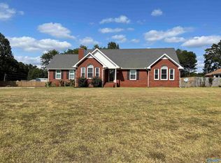 101 Sundberg Dr, Hazel Green, AL 35750
