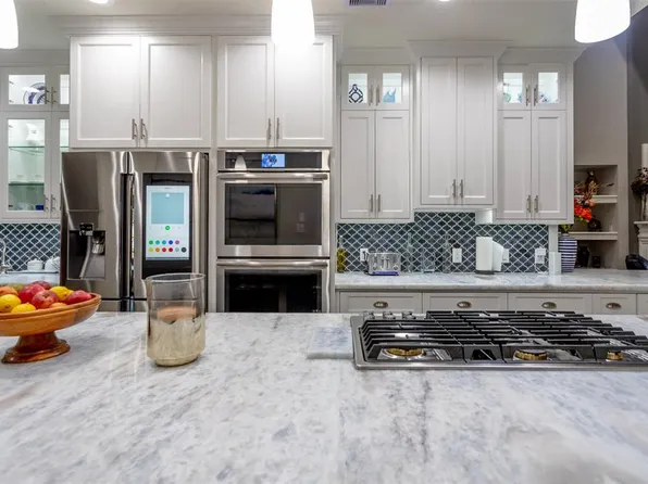 6422 Gladehill Dr, Kingwood, TX 77345