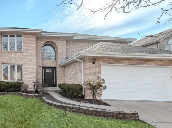 441 Wheeler Dr, Lemont, IL 60439