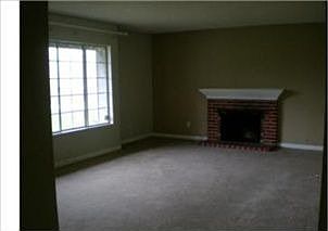 4th image of 1144 E Cherry Hill St