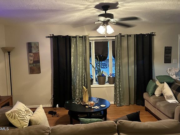 4th image of 4642 Cheltenham Rd