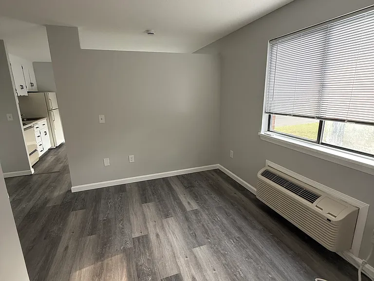 4 Cianci Ave #2 — Photo 3