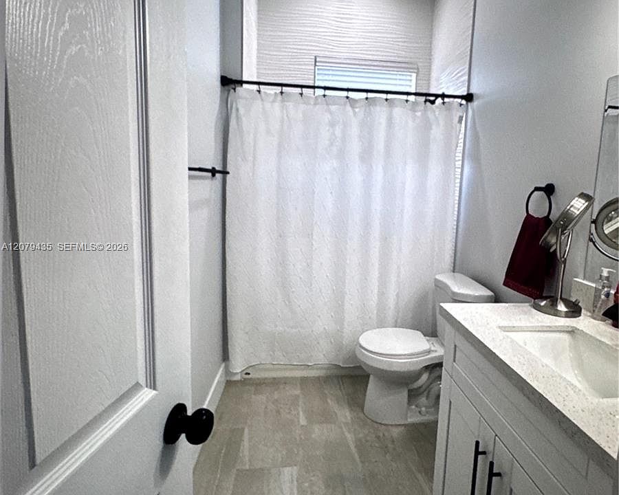 2nd image of 200 N 66th Ave