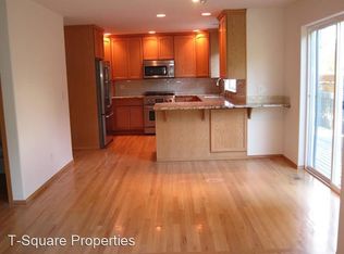 8310 NE 161st Pl, Kenmore, WA 98028