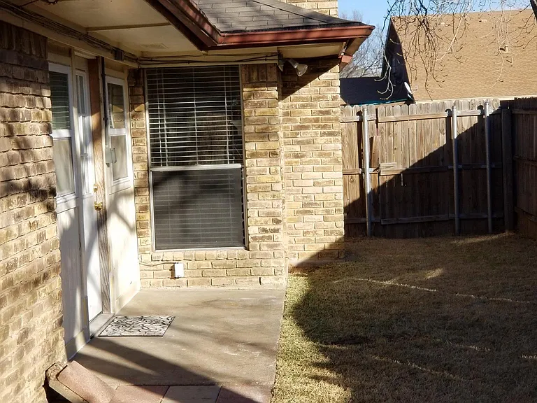 Side yard