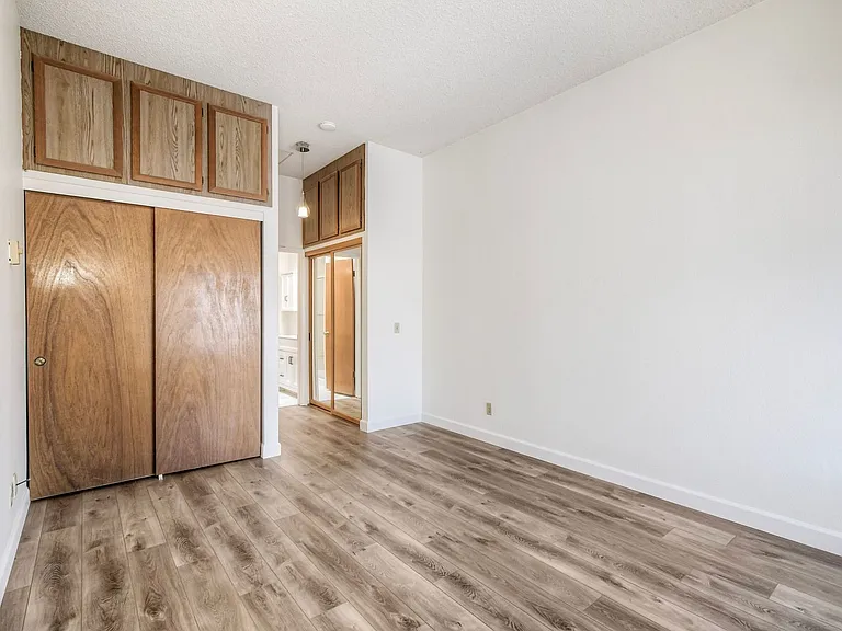 8328 Regents Rd #3E — Photo 25