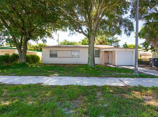 2012 Kenwood Rd, West Palm Beach, FL 33409