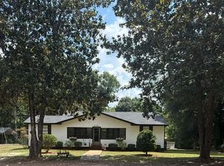 4181 Bartley Rd, West Point, GA 31833