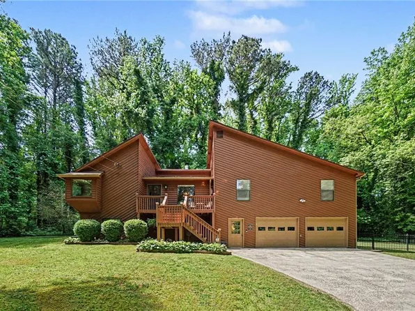 2192 Mohawk Trl, Acworth, GA 30102