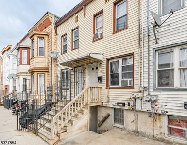 119 Highland Ave, Newark, NJ, 07104