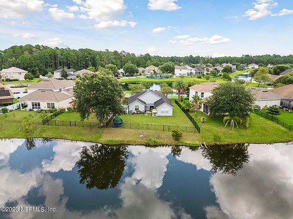 3rd image of 13574 DEVAN LEE Drive E