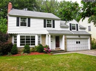 1540 Crest Rd, Cleveland Heights, OH 44121
