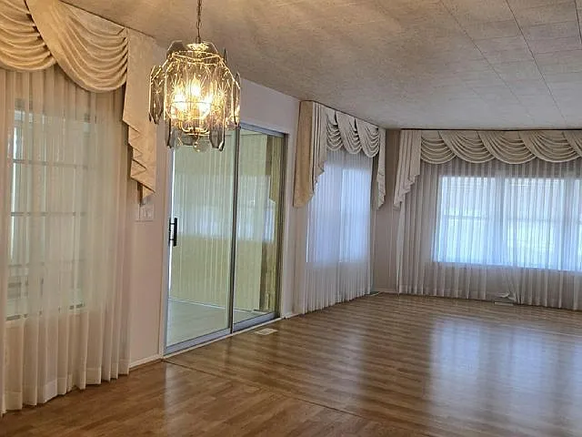 2 bed, 2.0 bath, 1248 sqft, $1,750 — Photo 2