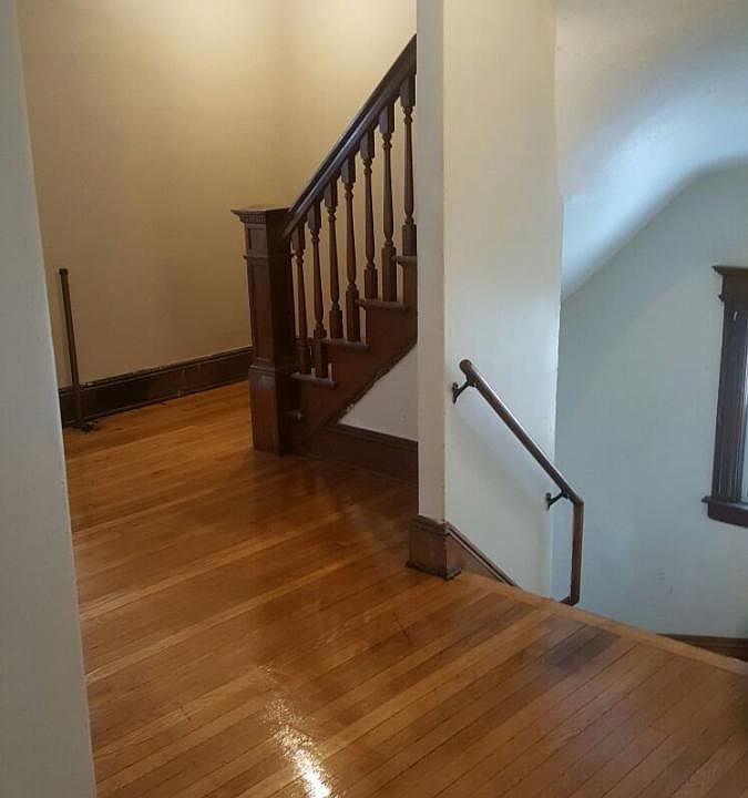 2nd image of 49 Brownell Ave Fl 2nd