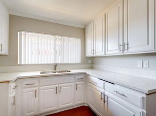 Carondelet Place, Los Angeles, CA 90057