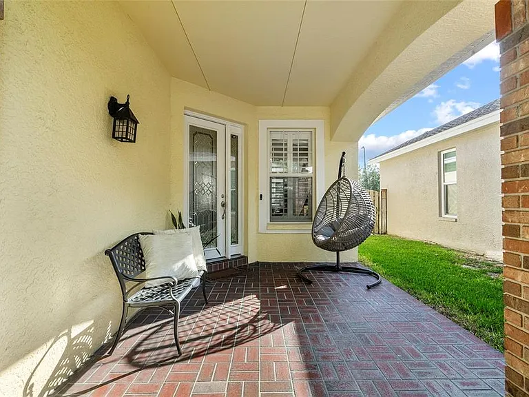 10602 Rochester Way — Photo 31