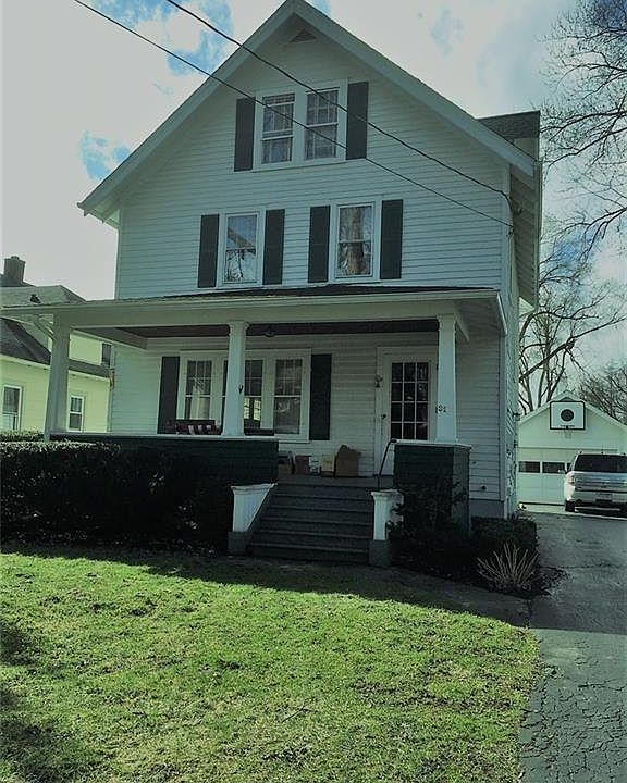 1st image of 31 N Willow St