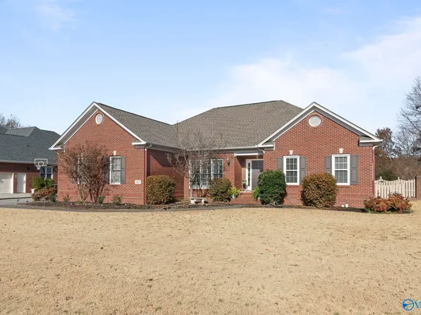 2429 Audubon Ln SE, Owens Cross Roads, AL 35763