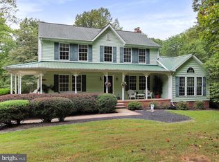 Second  Facts &Features –Shady Lane 21300 W Shady Ln, Lake Zurich, IL 60047 | Redfin