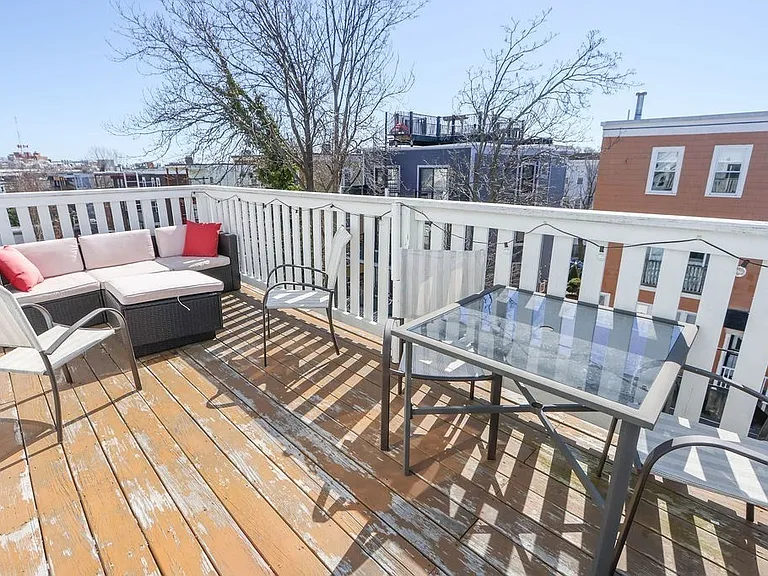 57 Harbor View St #3 — Photo 19