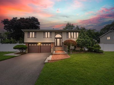 10 Ellensue Drive, Deer Park, NY, 11729